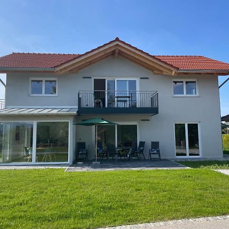 Neubau Gruener Wolpertinger Designwhg 106Qm Barrierefrei Apartment Breitbrunn am Chiemsee Luaran gambar