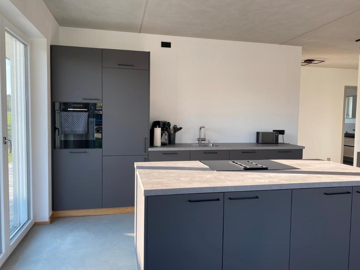 Neubau Gruener Wolpertinger Designwhg 106Qm Barrierefrei Apartment Breitbrunn am Chiemsee Luaran gambar