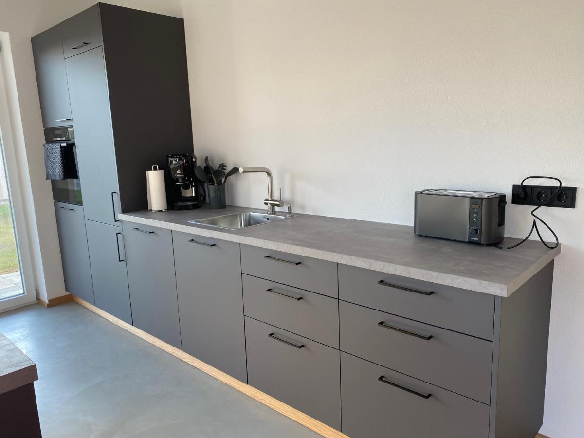 Neubau Gruener Wolpertinger Designwhg 106Qm Barrierefrei Apartment Breitbrunn am Chiemsee Luaran gambar